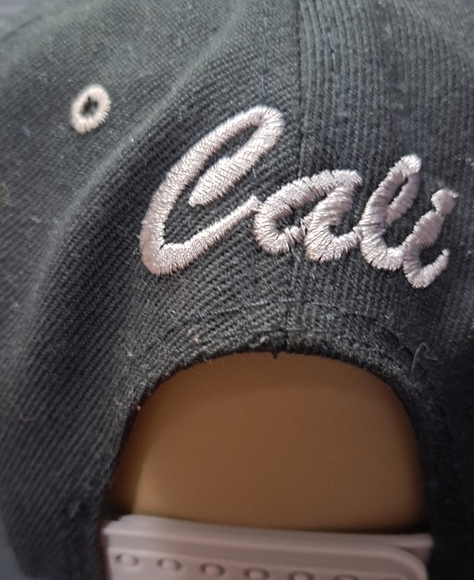 Cali Embroidered Black & Gray Snapback Cap - Picture 4 of 9